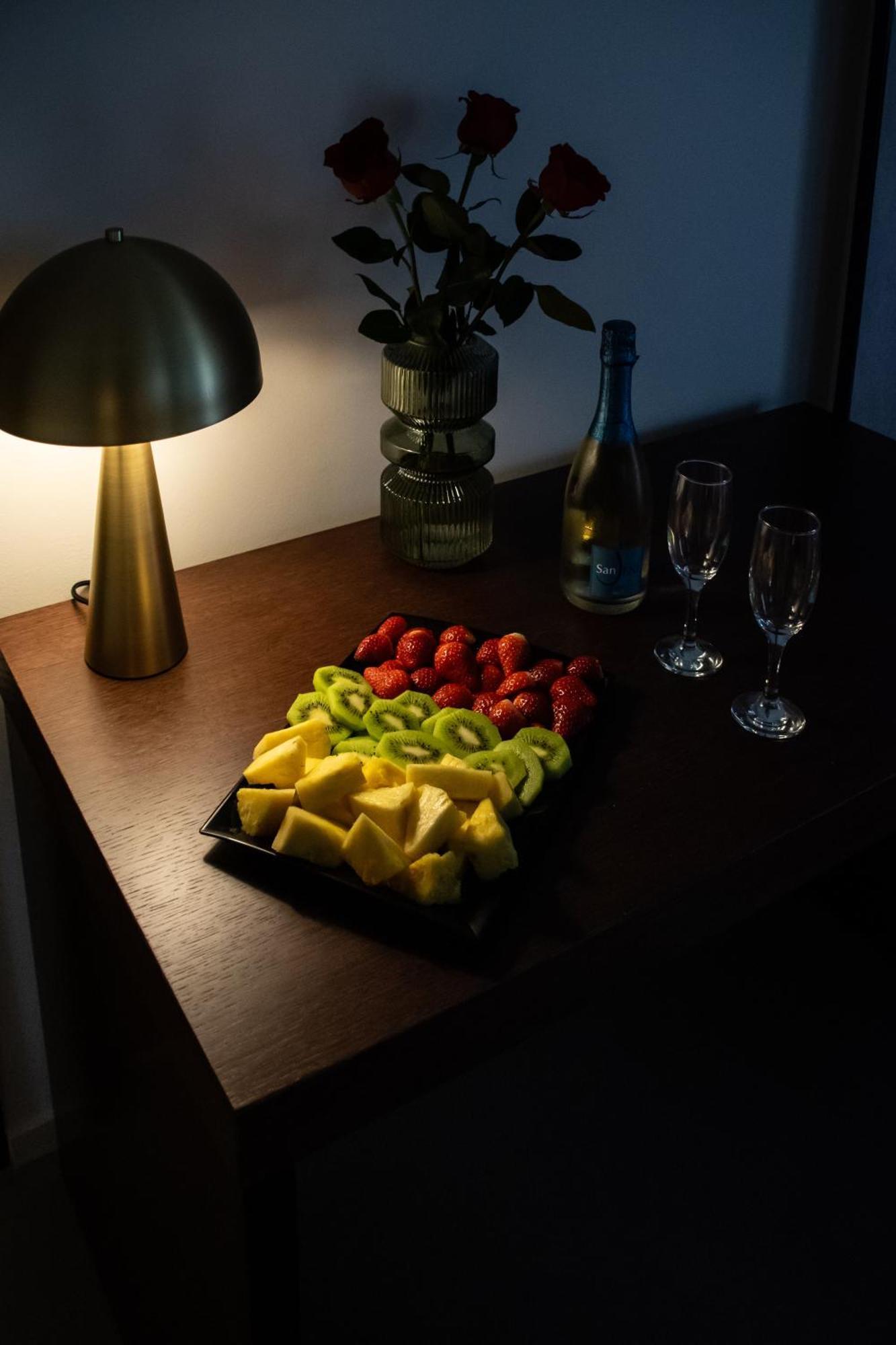 Real Suite Spa Palermo Buitenkant foto