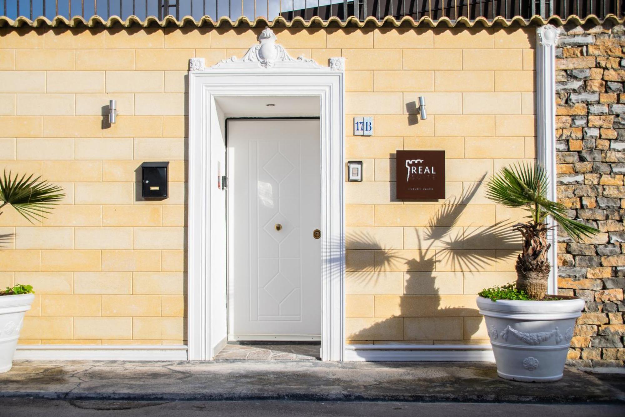 Real Suite Spa Palermo Buitenkant foto