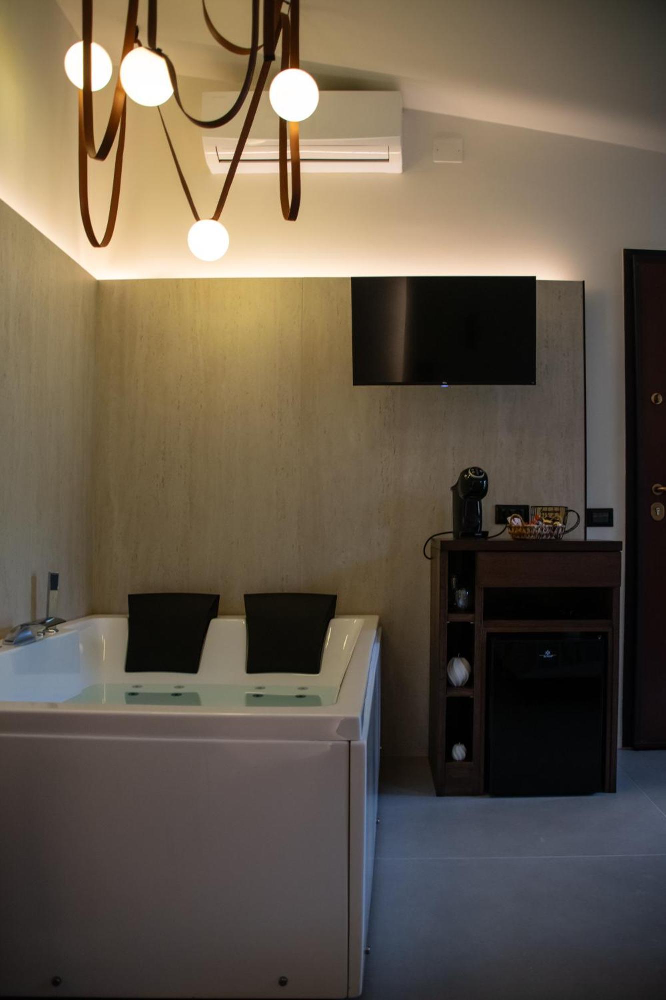 Real Suite Spa Palermo Buitenkant foto